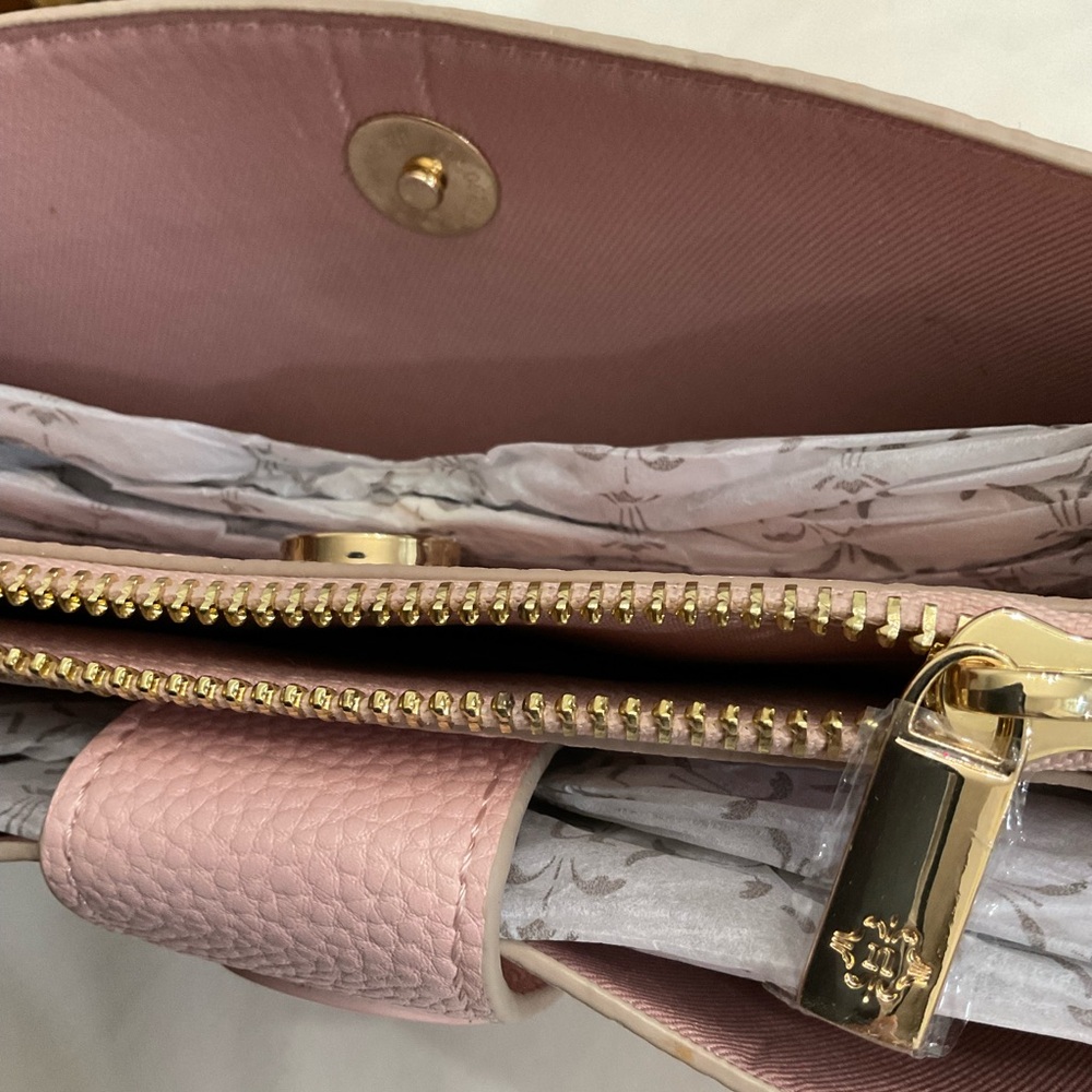 Nanette Lepore Francine Wallet Organizer Rose Quartz Crossbody Bag NWT - Picture 7 of 9